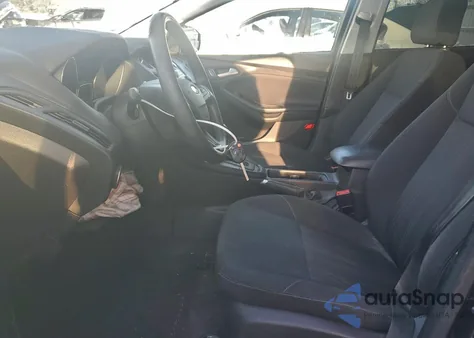 2016 Ford Focus Se from USA, damaged, VIN 1FADP3F22GL250149